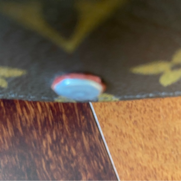 4092 LOUIS VUITTON Monogram Emilie Wallet Cherry Leather W/ Box - Picture 11 of 12